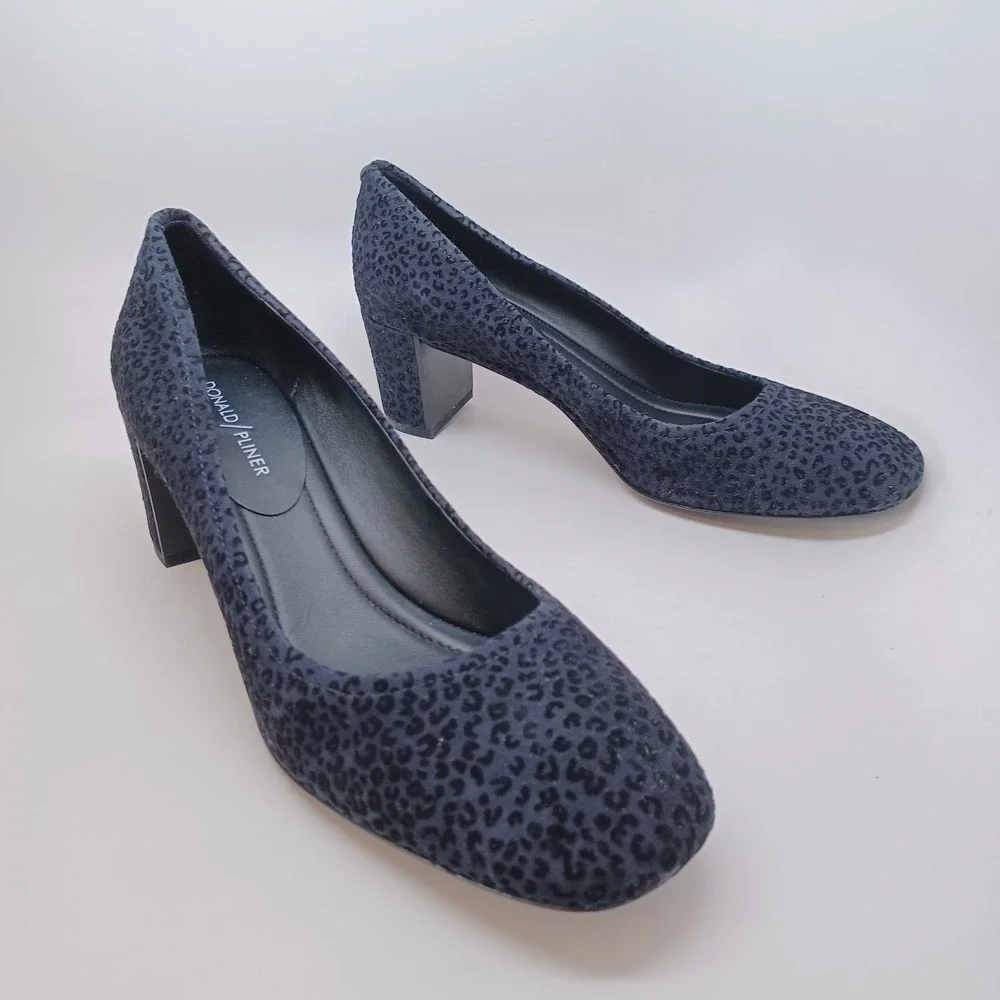 Donald J Pliner‎ Heels Womens US 9.5 Black Suede Leather Leopard Print Pumps